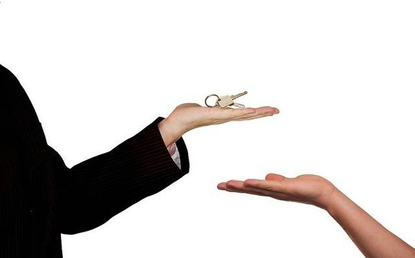 Comment choisir la meilleure agence immobilière pour l'achat d'une maison à Lyon?